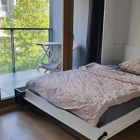 Centre Kolejowa Expo Apartment Warschau